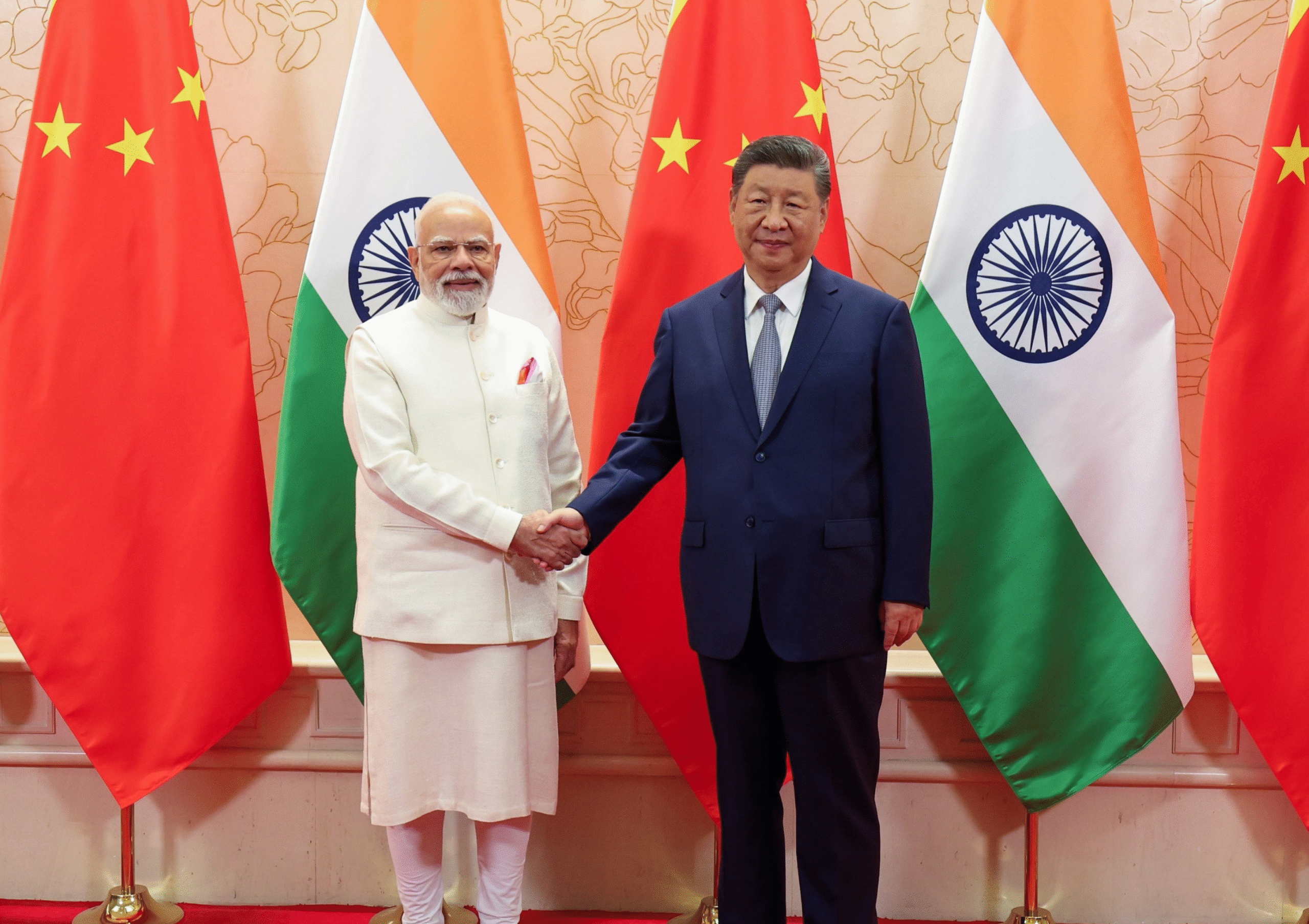 पीएम मोदी और शी जिनपिंग की अहम मुलाकात