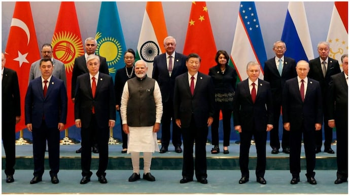 पीएम मोदी चीन दौरा: SCO शिखर सम्मेलन